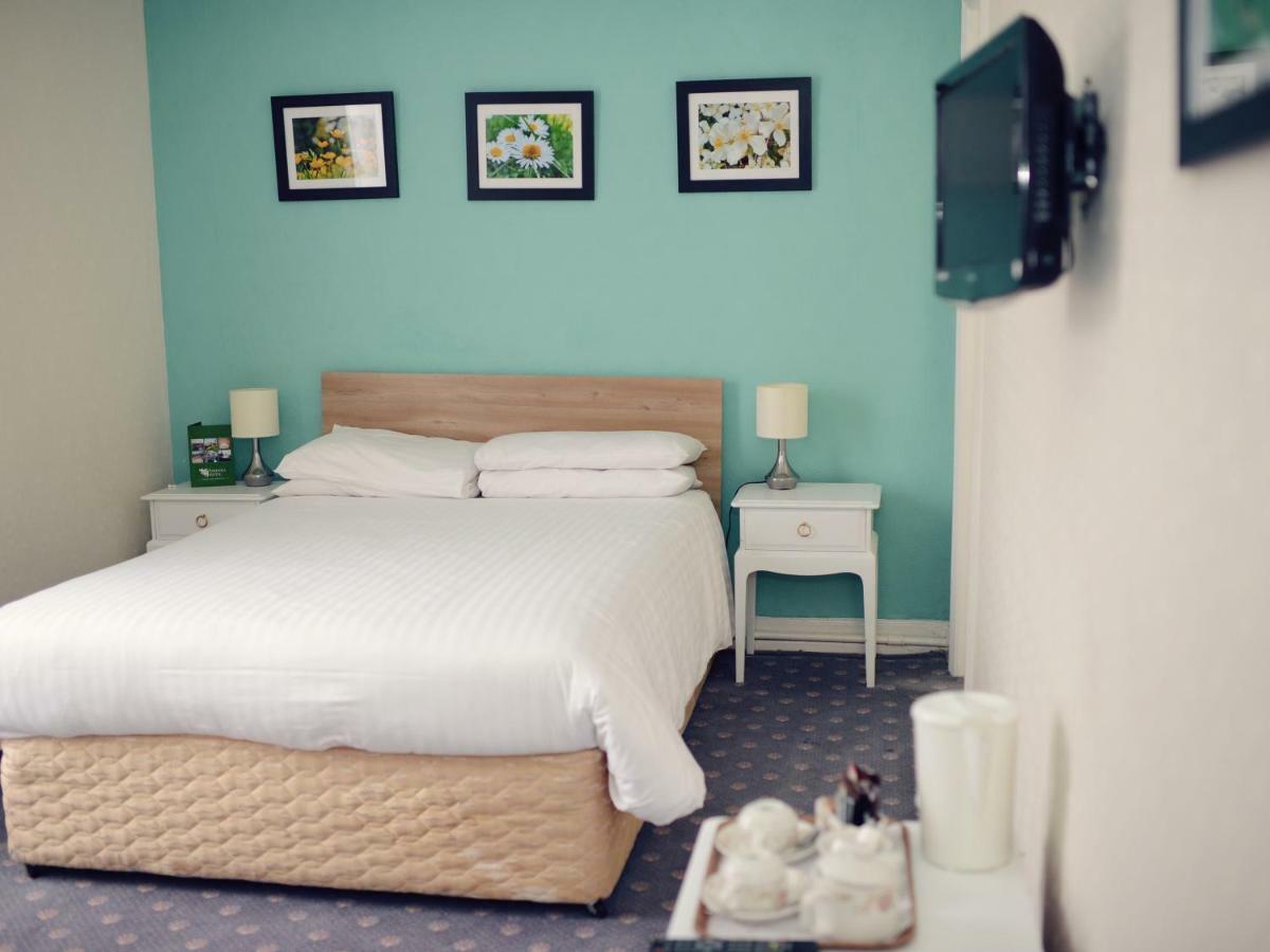 Park Hill Hotel Lowestoft Kültér fotó